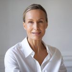 Les meilleures crèmes anti-âge naturelles pour une peau raffermie après 40 ans