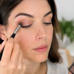 Comment appliquer du fard à paupière facilement et sans faux pas